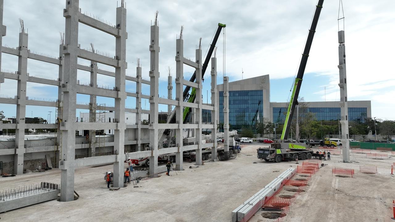 Yucatán-centro-financiero-Penínsular