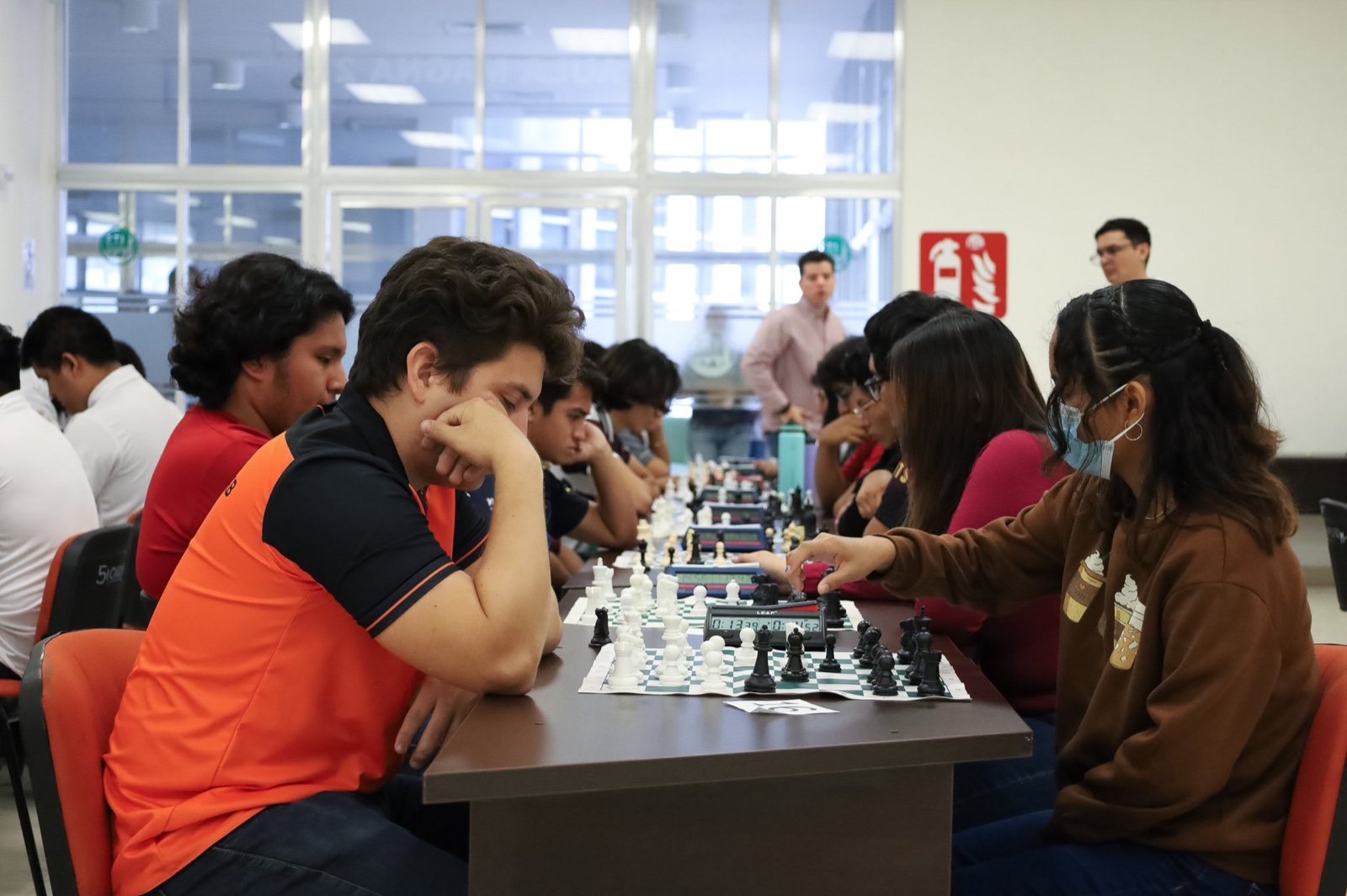 SUPREMACÍA-DEL-TECNOLOGICO-DE-MERIDA-EN-TORNEO-DE-AJEDREZ.